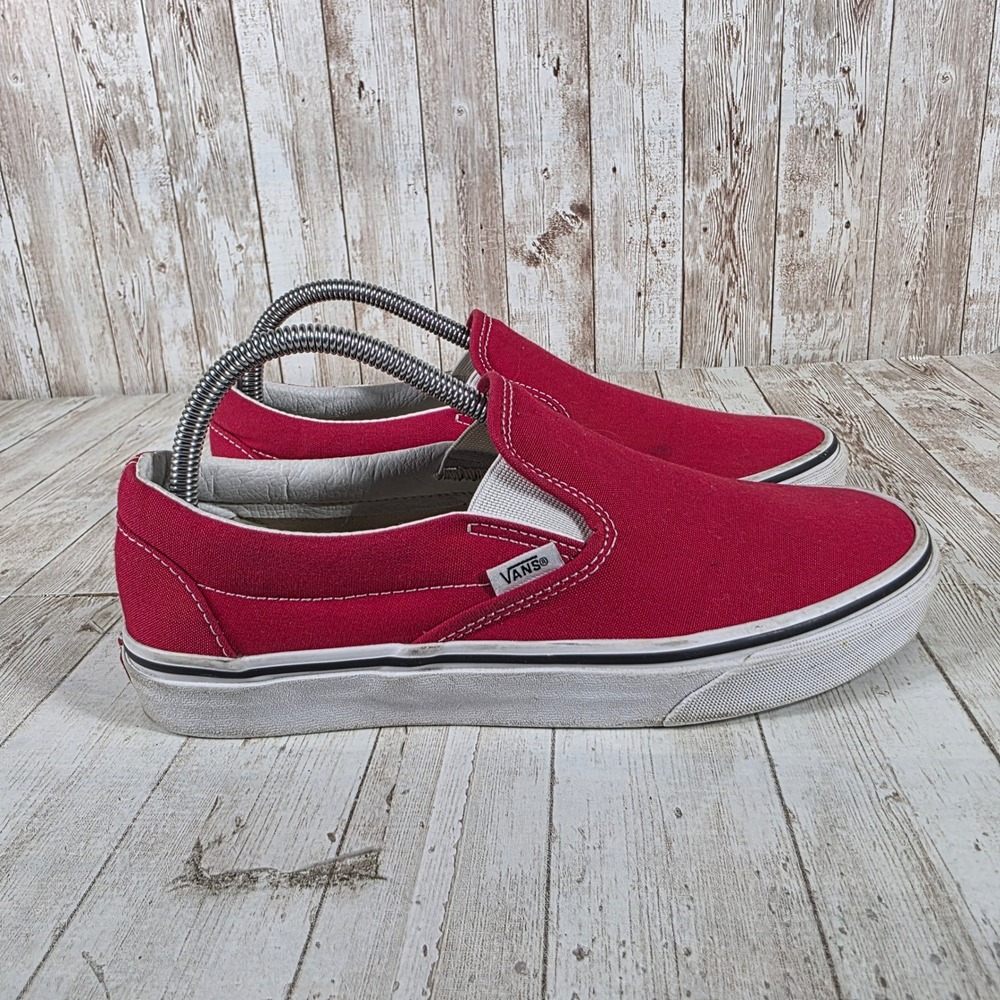 Vans Classic Slip-On Red Canvas Skate Sneakers Womens 9.5 Mens 8.0